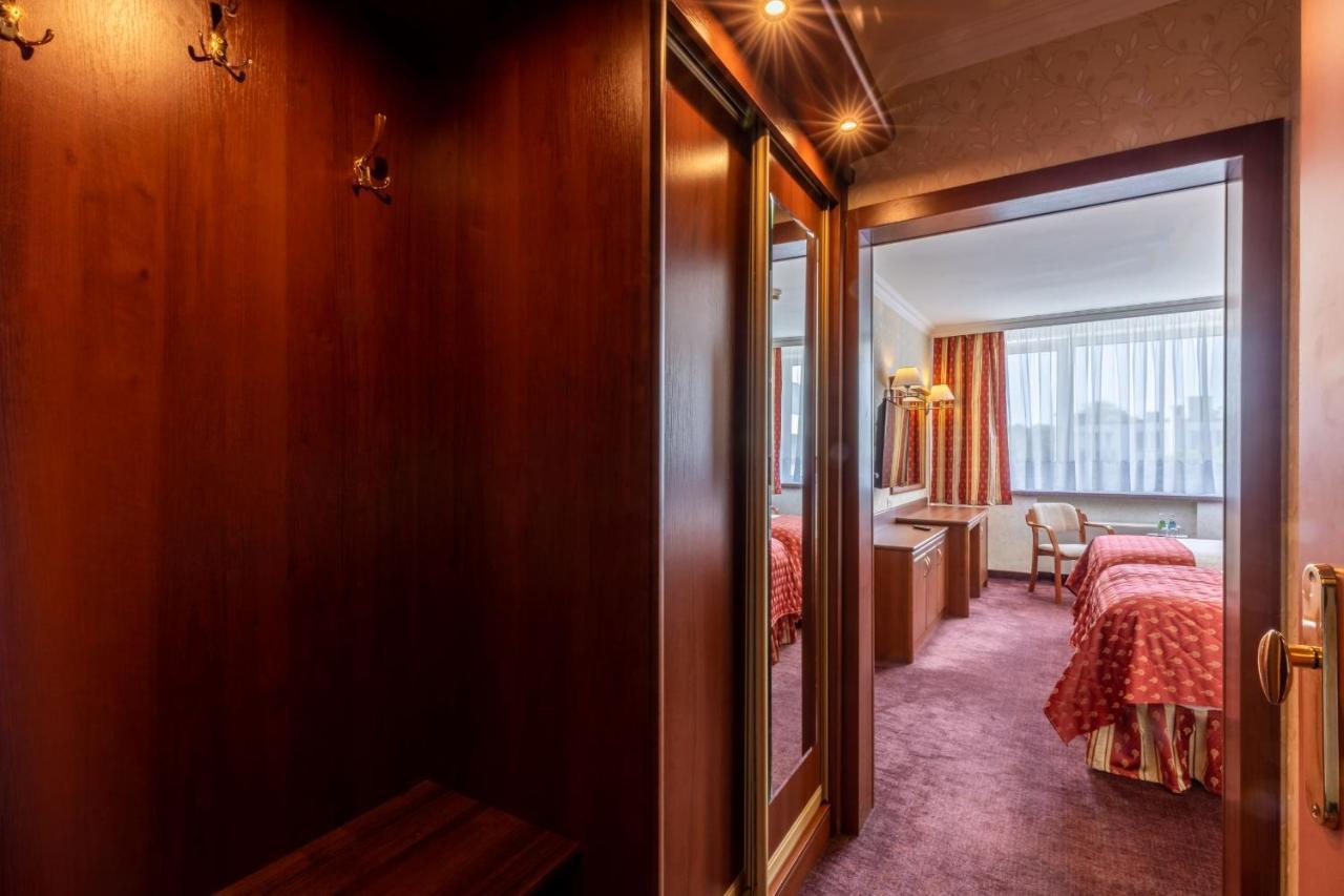 Hotel Golebiewski Białystok Eksteriør billede